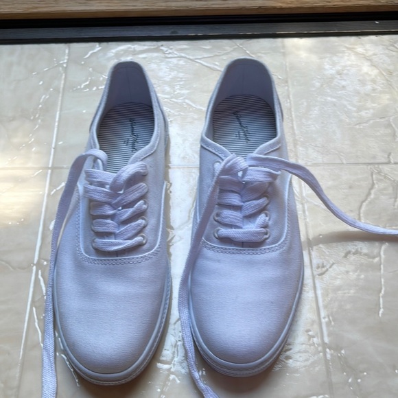 Universal Thread Shoes - Universal Thread Canva shoes